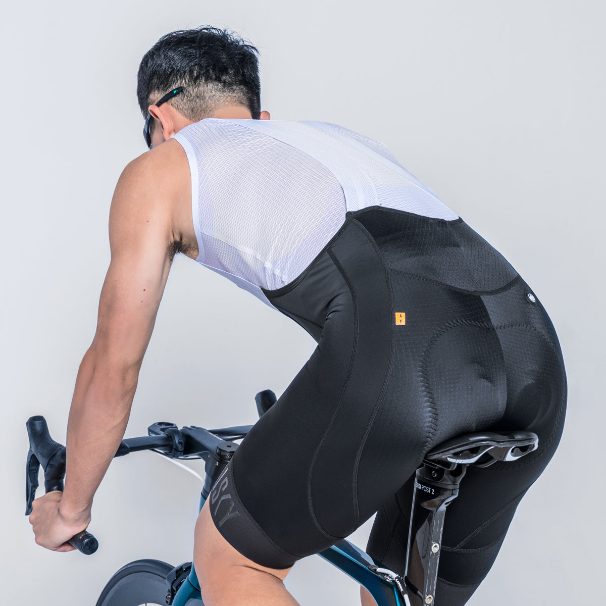 Baisky Ultra Endurance Bib Shorts with Elastic Interface Pads ─ TRMB 2680 Unlimited II Black